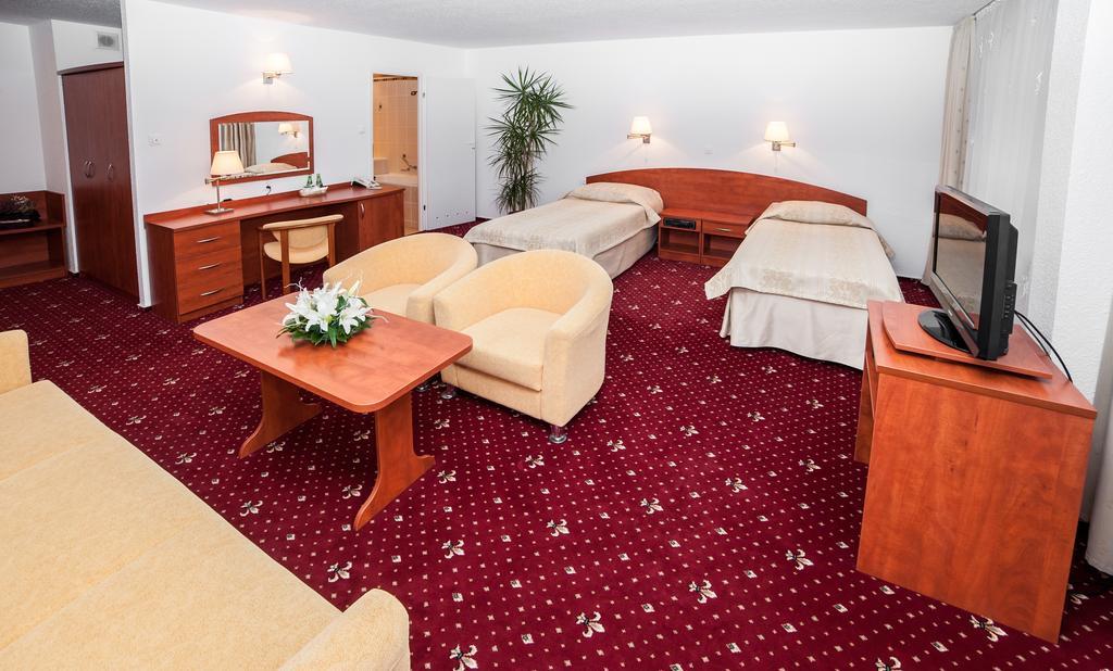 Hotel Brda Bydgoszcz Ngoại thất bức ảnh